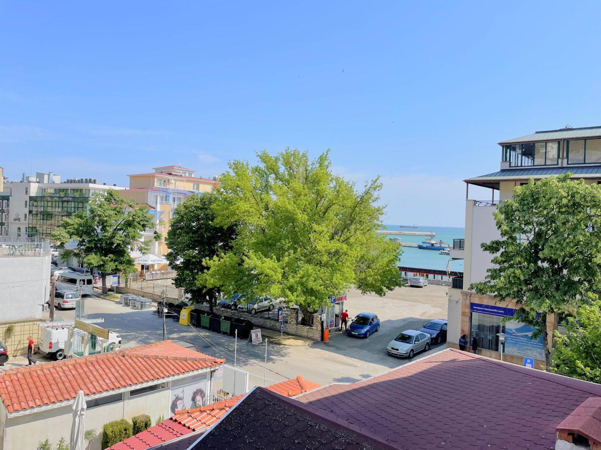 Family Hotel Morska Zvezda Balchik Esterno foto
